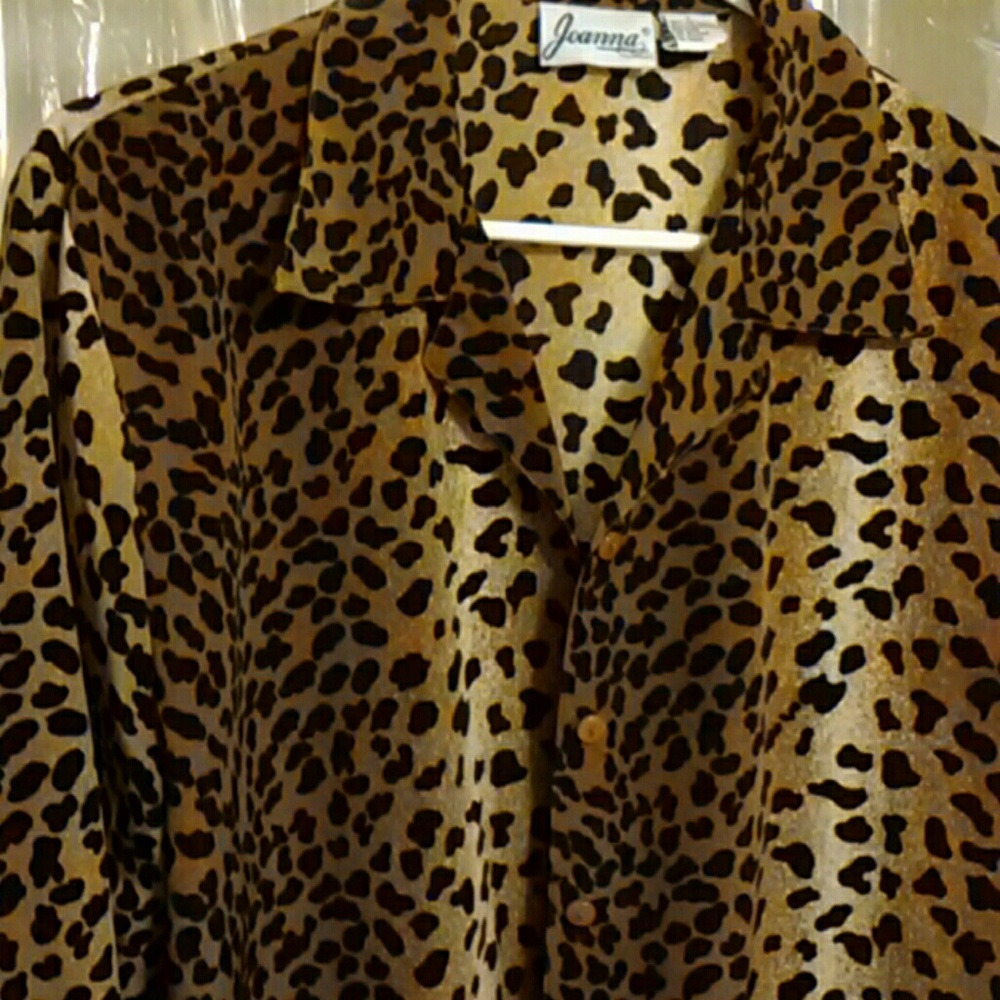 Long Cheeta . Top Shirt